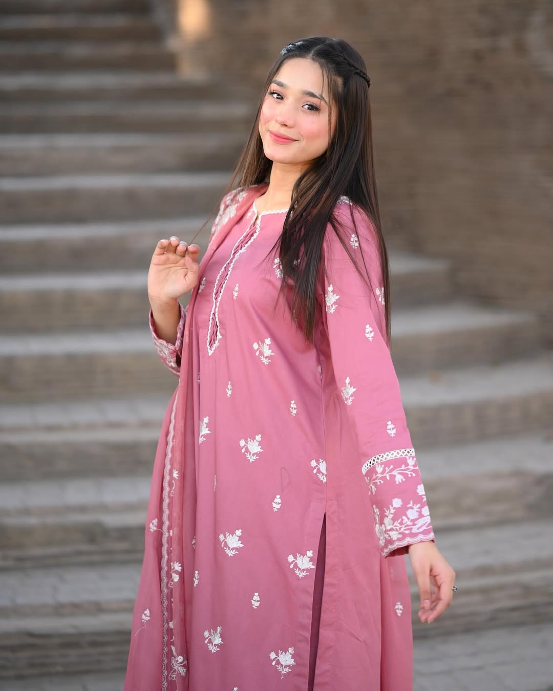 Rose Pink Embroidered 3Pc Suit
